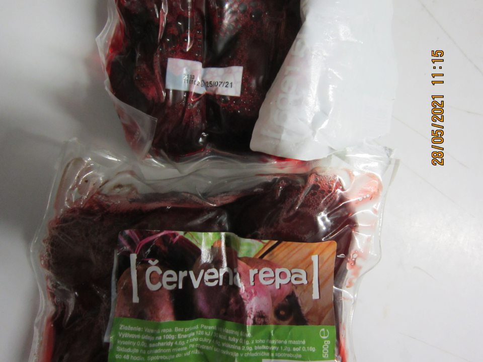 Etiketa s označením prekrýva údaj o dátume spotreby uvedený na obale výrobku.