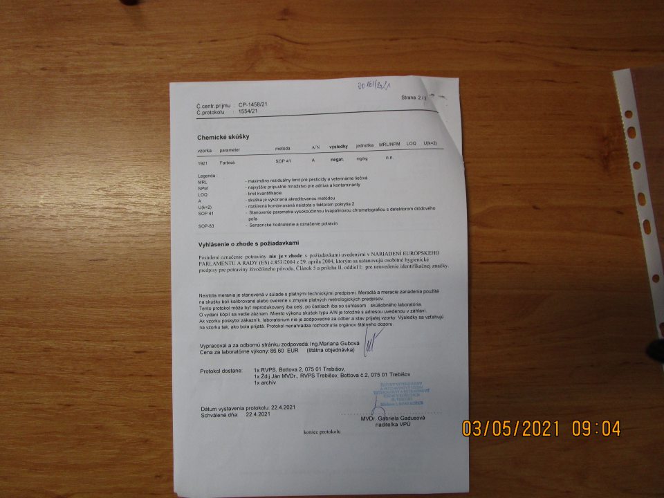 V kontrolovanom subjekte TESCO Kapušianská 2771/61,Kráľ.CHlmec bola odobrata vzorka Bratislavská klobása s cieľom vyšetrenia na označenie.Uvedená vzorka pre neuvedenie identifikačnej značky nie je v zhode s Nar.EP a Rady/ES/č.853/2004.