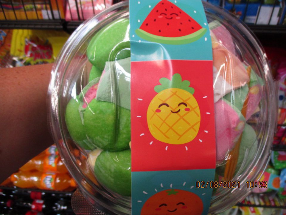 TEDI penové cukrovinky v spotrebiteľskom obale 250g, dodávateľ TEDI Gmb&Co.KG, Dortmund - neoznačené na obale žiadnymi údajmi v kodifikovanej podobe štátneho jazyka podľa osobitného predpisu.