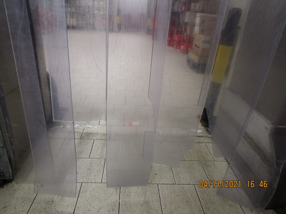 poškodený termozáves