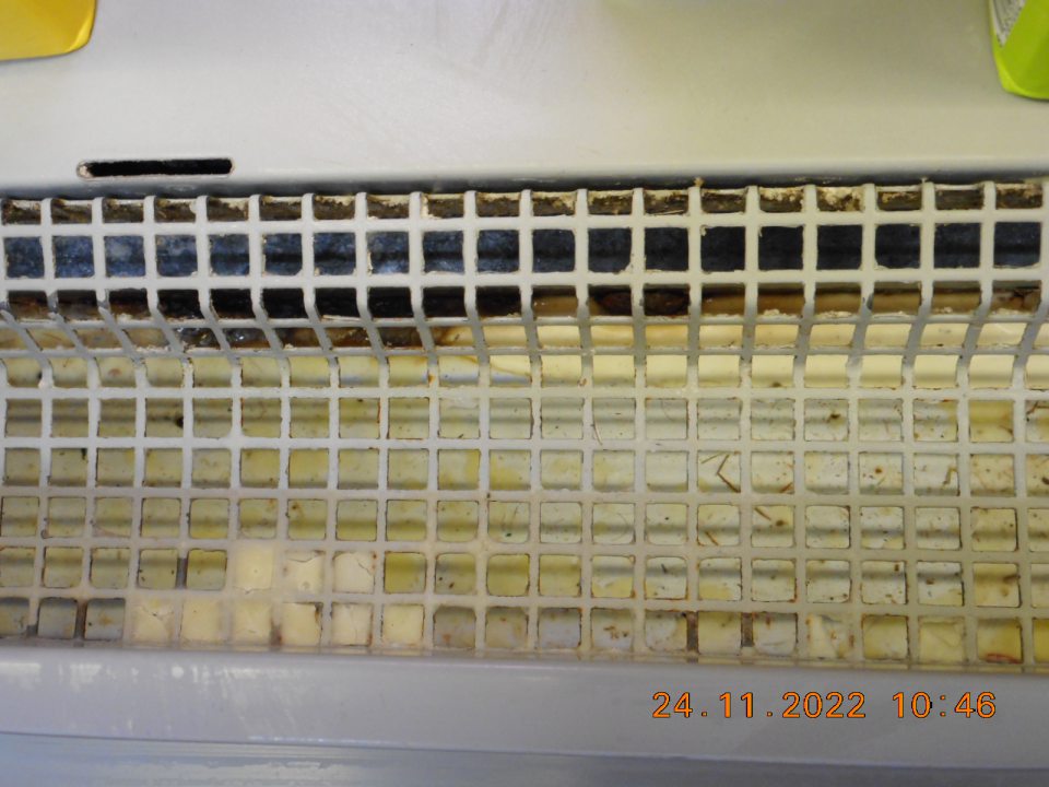 Nevyhovujúca hygiena chladiacich zariadení na predajnej ploche