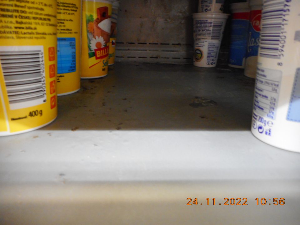 Nevyhovujúca hygiena chladiacich zariadení na predajnej ploche