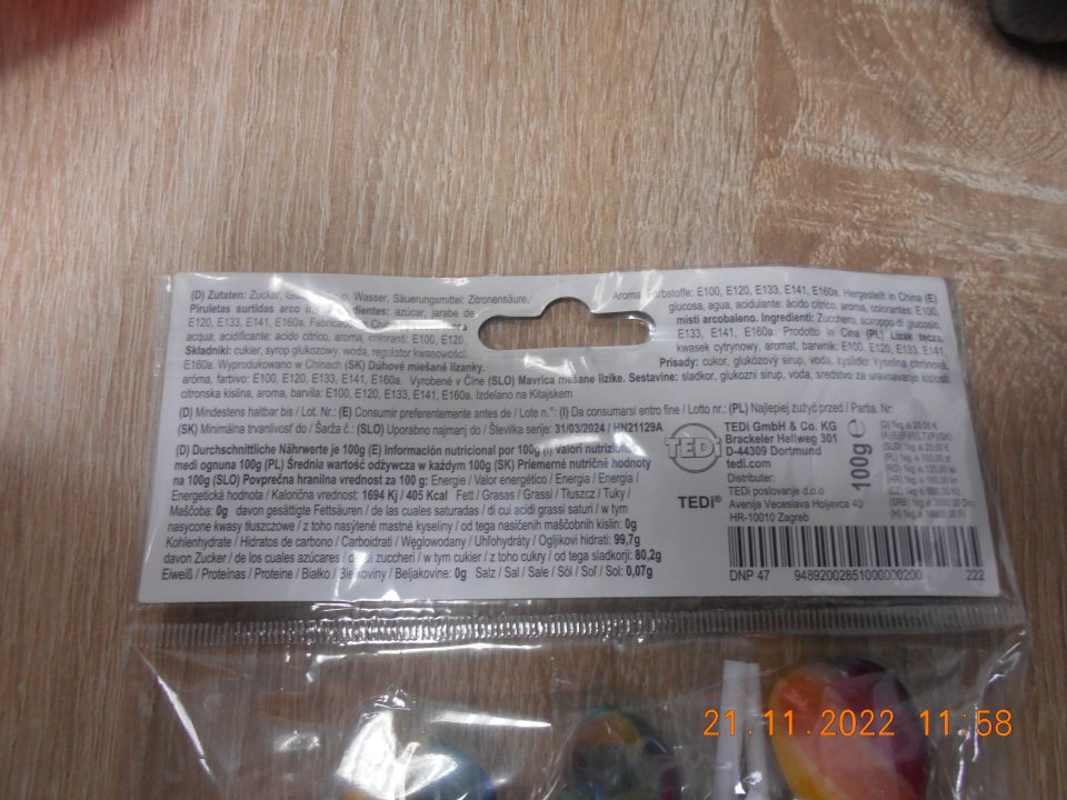 Nesprávne uvedené pojmy v zložení výrobkov- prísady, namiesto pojmu zloženie. 