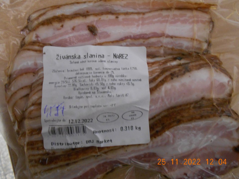 Uvádzanie do obehu mäsových vyrobkov, u ktorých v označení nebol uvedený fyzikálny stav ( že sa jedná o krájané výrobky, a tiež spôsob ich balenia- váakuové balenie). 3.) Použitie skratiek na etikete mäsových výrobkov. 4.) Nesprávne uvedené výživové hodnoty. 5.) Nečitateľná adresa distribútora. 