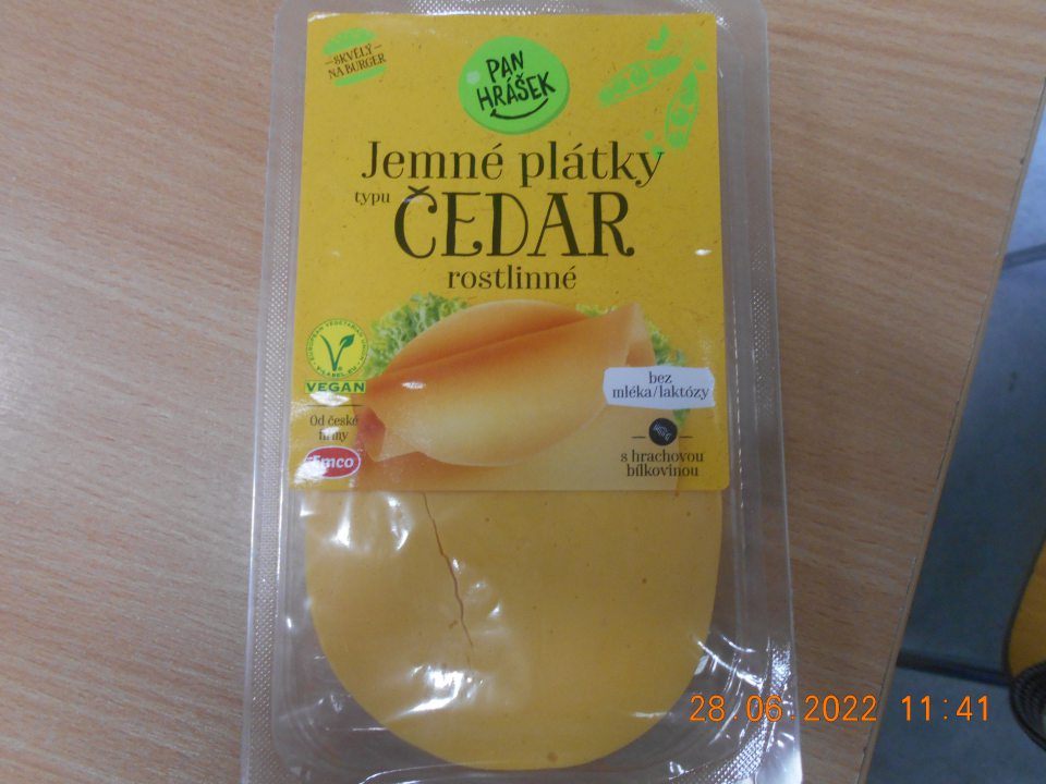 Zistené uvádzanie do obehu troch druhov potravinárskych výrobkov, uvádzajúcich spotrebiteľa do omylu z hľadiska ich charakteru