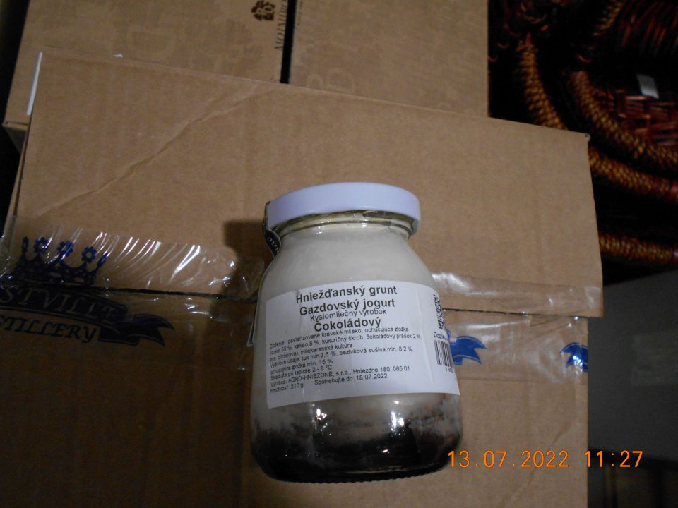 2.) v dvoch druhoch potravín označenie zloženia bola použitá skratka (nas., kys.)