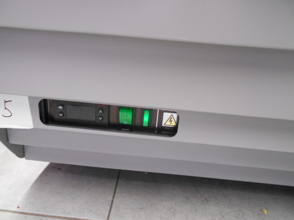 Teploty v regáli číslo 5.