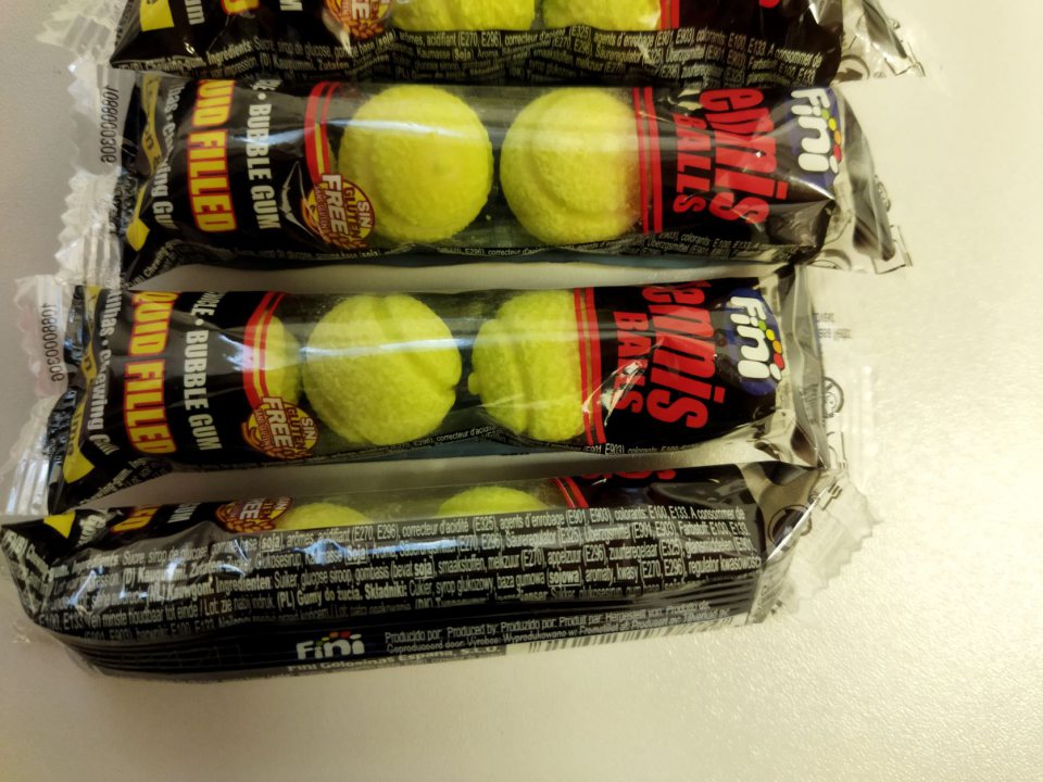 Predaj potravín neoznačených v kodifikovanej forme štátneho jazyka.