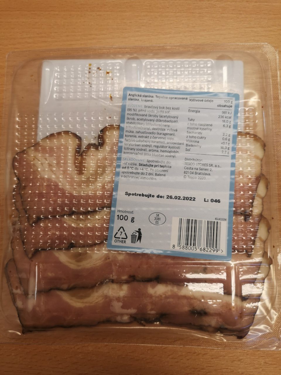 TESCO Anglická slanina. Tepelne opracovaná slanina, krájaná, 100 g., distribútor: TESCO STORES SR, a.s., Cesta na Senec 2, 821 04 Bratislava, SK 3081 ES, dátum spotreby: 26.02.2022, v množstve: 0,4 kg(4 ks), v celkovej cene5,80 Eura.