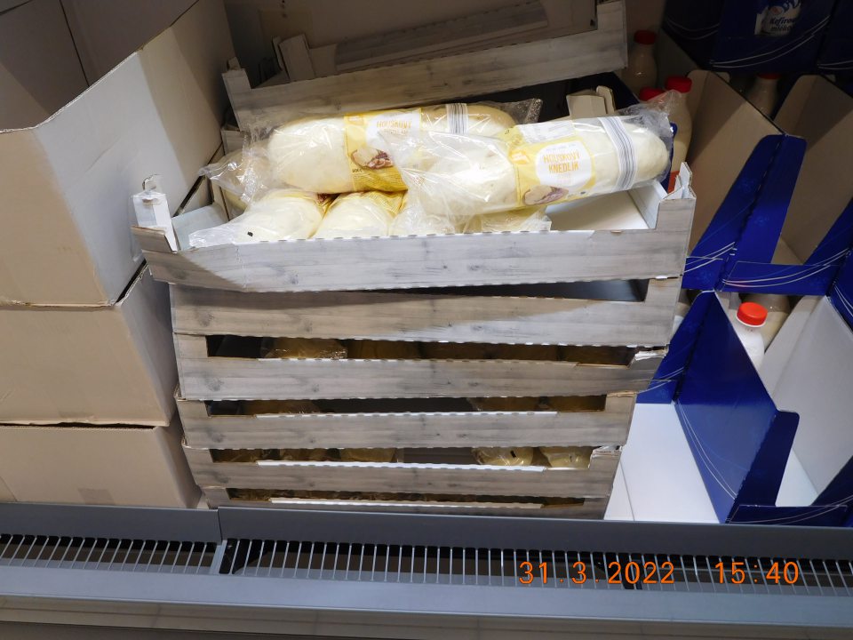 Predaj potraviny po uplynutí dátumu spotreby: Žemľová knedľa 600g, DS: 30.03.2022, 25 ks.