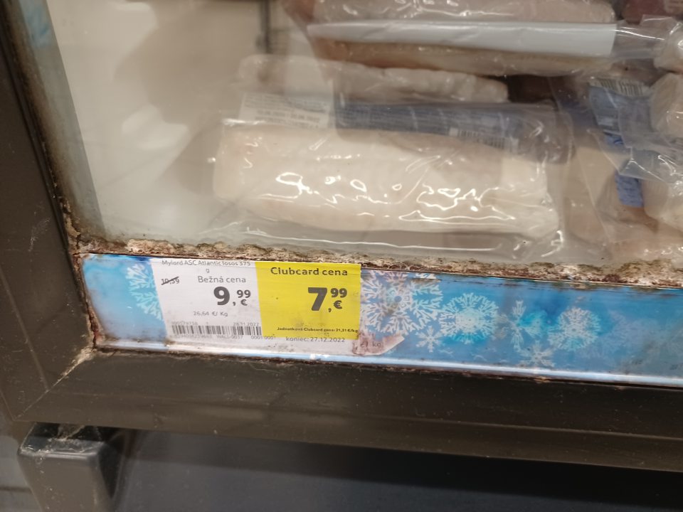 Mraziace vitríny znečistené plesňou
