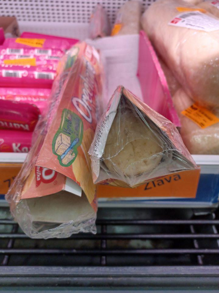 Predaj potravín s poškodeným obalom