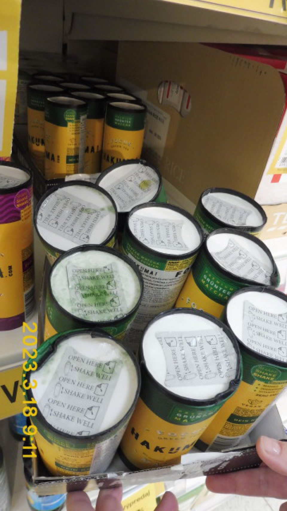  Nealkoholické nápoje - poškodený obal