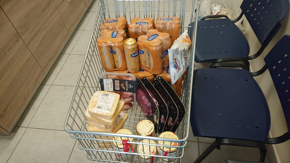 Predaj potravín po DS - 4 druhy, celková hmotnosť: 5,804 kg, celková cena: 97,3 €.
Predaj potravín po DMT viac ako 45 dní od uplynutia DMT: 2 druhy, celková hmotnosť: 21,62 kg/l, celková cena: 49,86 €.