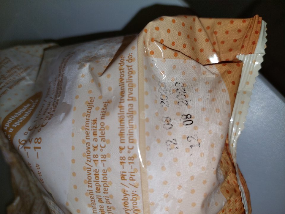 Predaj potravín po dátume minimálnej trvanlivosti viac ako 45 dní od uplynutia DMT.