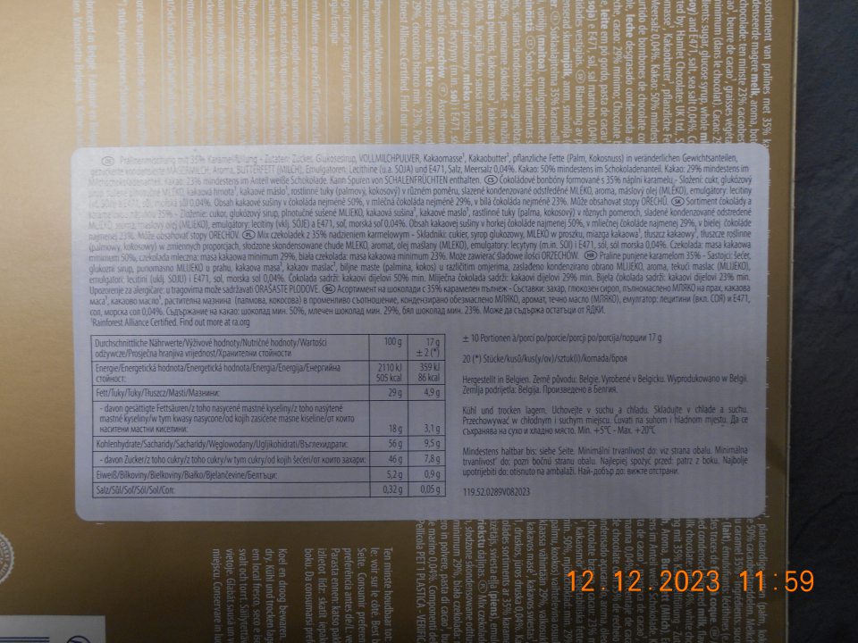  Sortiment čokolády a karamelovou náplňou 35% 