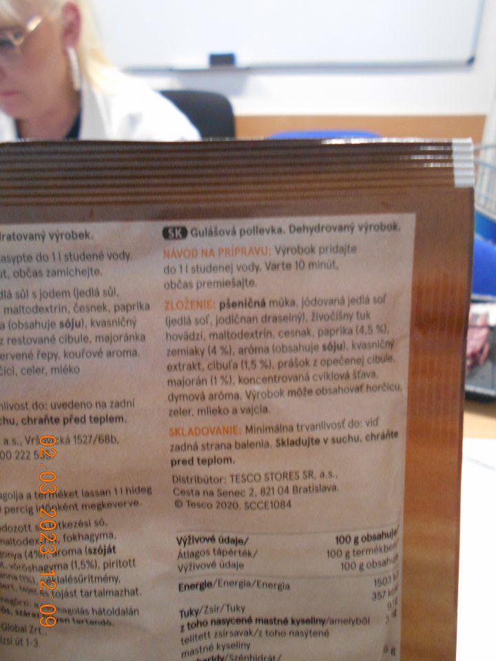  V označení zloženia jedného druhu potravinárskeho výrobku boli uvedené informácie, ktoré neboli pre spotrebiteľa presné, jasné a ľahko zrozumiteľné ( aróma- obsahuje sóju a koncentrovaná cviklová šťava