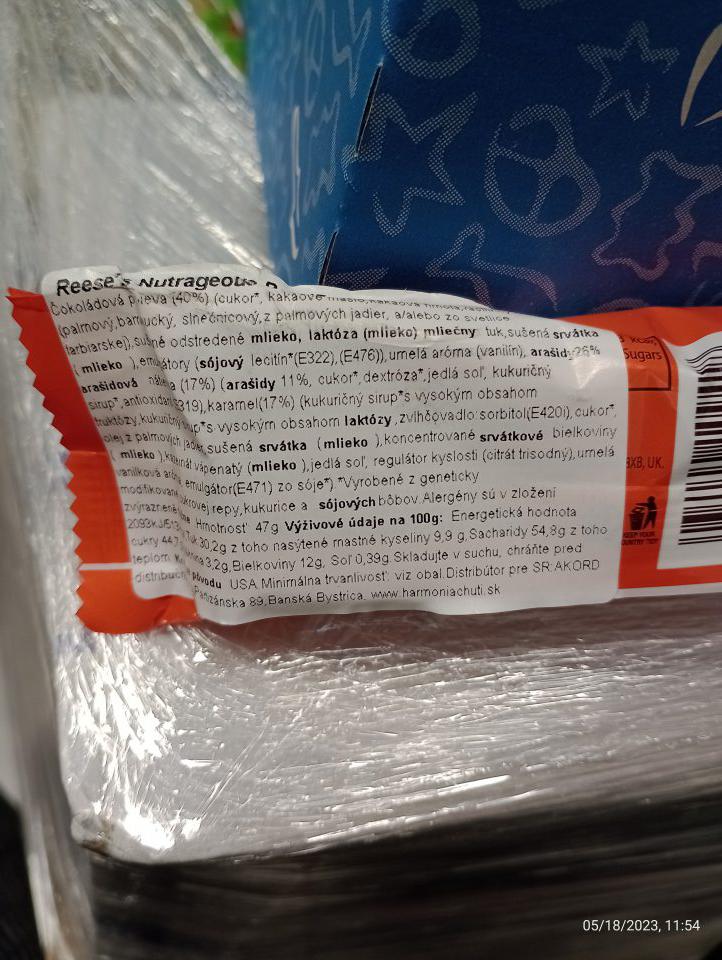 Nie je uvedený názov v slovenskom jazyku a spôsob označenia zložiek má byť za alebo pod nápisom zloženie.
Pridať fotografie
