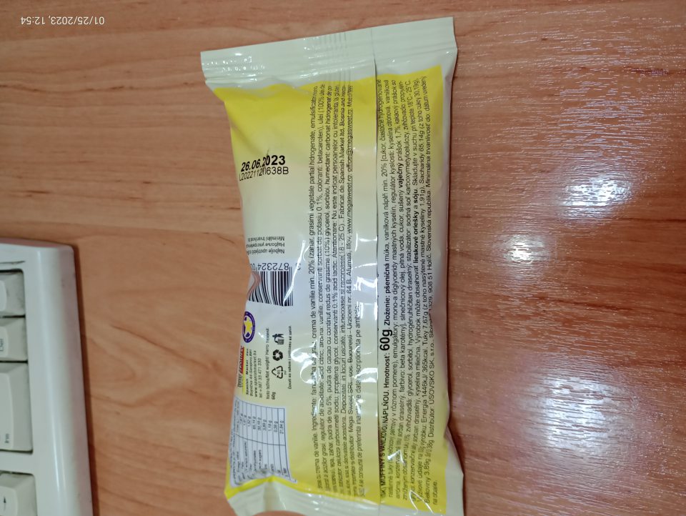 Uvádzanie do obehu jedného druhu potraviny, klamlivo označeného. V zložení výrobku je uvedená aróma, zatiaľčo v názve výrobku je uvedená zložka -vanilka.