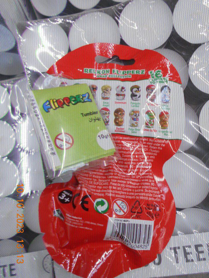 nie je dostupné zloženie výrobku, prelepené lepiacou páskou alebo ťažko prístupné