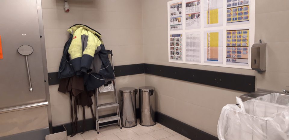 Vo výrobnej časti pekárne umiestnené pracovné vetrovky.