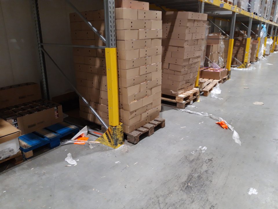 Nedostatočná hygiena skladovania.