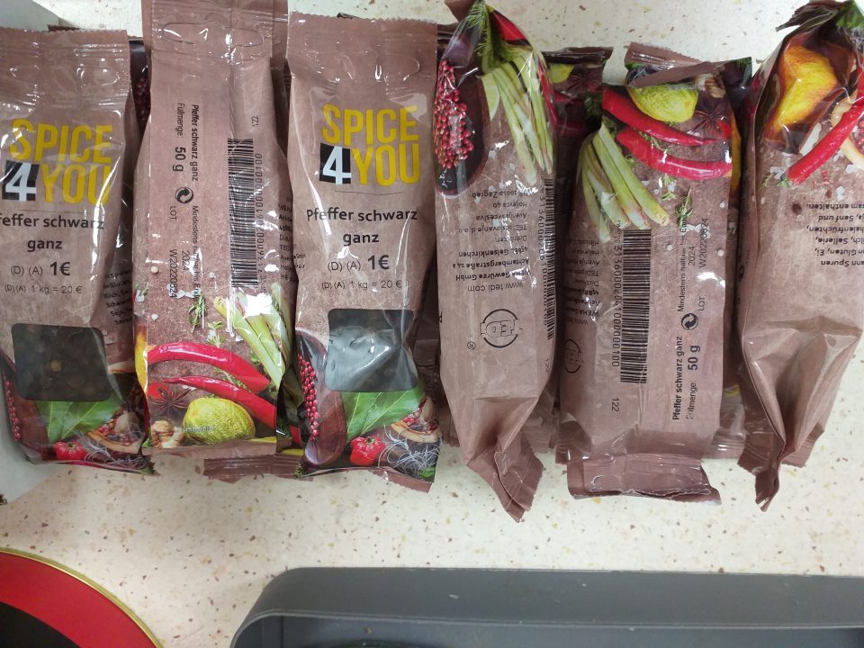 	Predaj  tovaru neoznačeného v kodifikovanej forme štátneho jazyka.