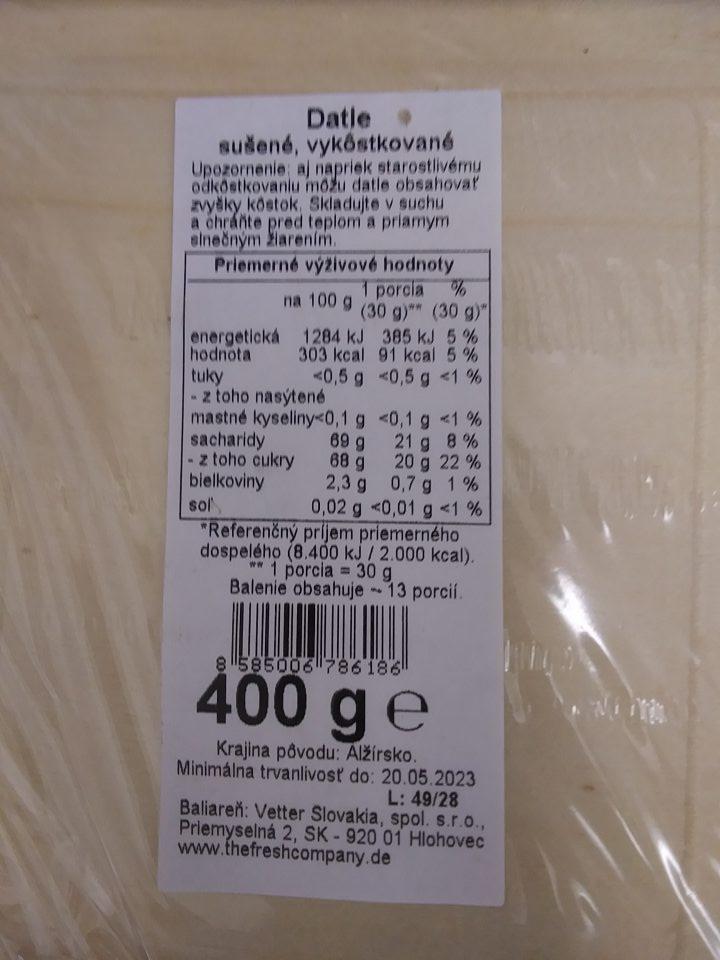 Ďatle sušené vykôstkované 400 g, výskyt plesne na plodoch v jednom balení.