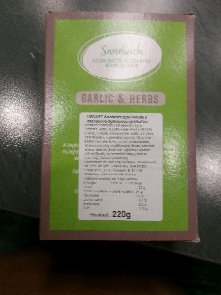  	Zistené uvádzanie do obehu troch druhov nesprávne označených potravín, uvádzajúcich spotrebiteľa do omylu z hľadiska ich zloženia. 