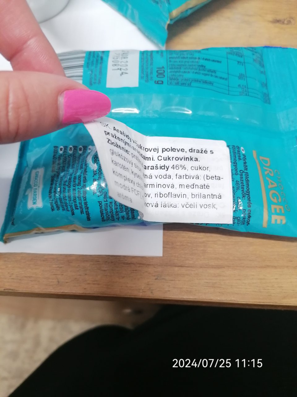Uvádzanie do obehu jedného druhu cukrovinky, klamlivo označeného z hľadiska jeho zloženia.