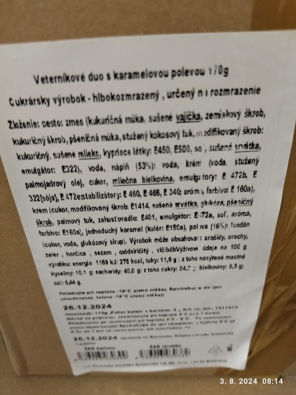 Cukrársky výrobok Veterník duo v predajni vystavený ako cukrársky výrobok bez poznačenia toho, že bol pred umiestnením na trh rozmrazený, v zázemí sa nachádzal v mraziacom zariadení.