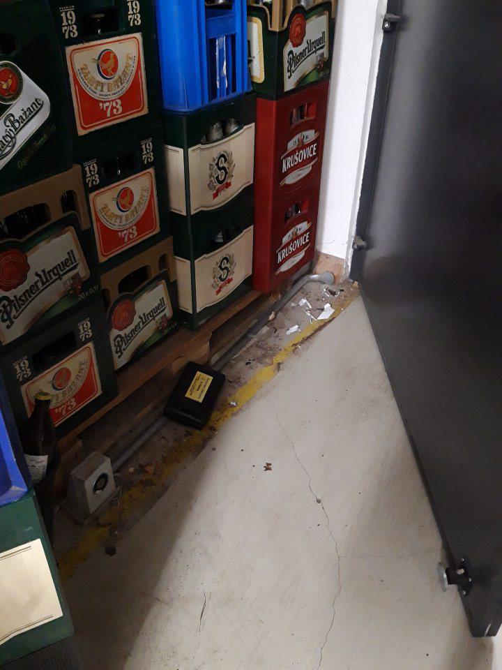 Nedostatočná hygiena skladovania.