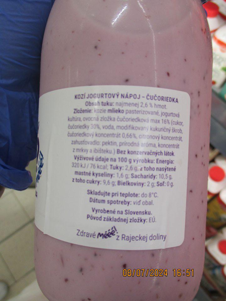Kozí jogurtový nápoj- čučoriedka na etikete uvedený povinný údaj v nesprávnom tvare" dátum spotreby".