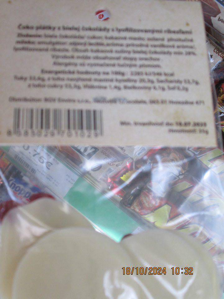 dvanásť druhov potravín s nedostatkami v označení - používanie skratiek v zložení, neúplná adresa distribútora....