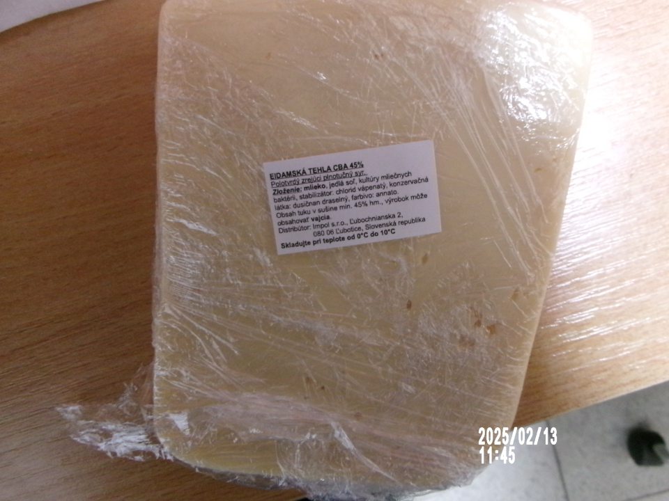  Zistené uvádzanie do obehu jedného druhu mliečneho výrobku, u ktorého chýbal údaj o dátume spotreby po jeho otvoren