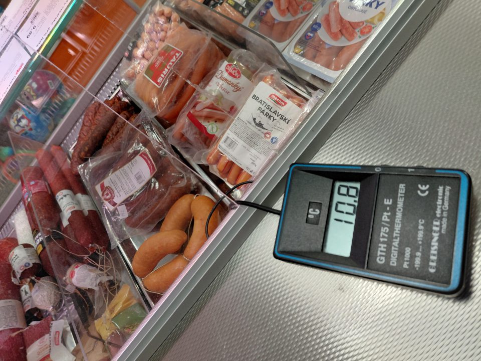 Nedodržaná teplota uchovávania mäsových výrobkov